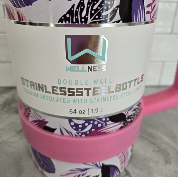 Large beverage cup - Picture 2 of 3